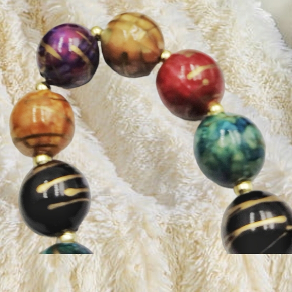 Handpainted Multicolor Beads Necklace - Picture 9 of 12